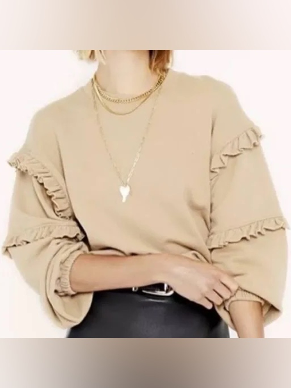 NWOT Rebecca Minkoff Evelyn Ruffle in sand  size Medium MSRP $118